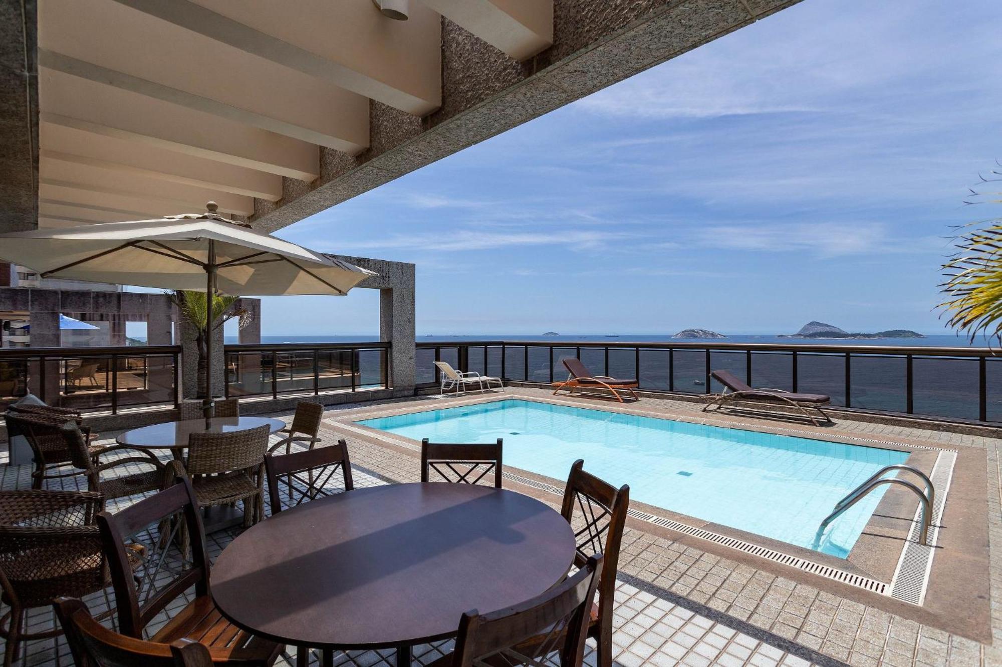 Apartamento Moderno em Prédio à Beira-mar na Praia de Ipanema Rio de Janeiro Exterior foto