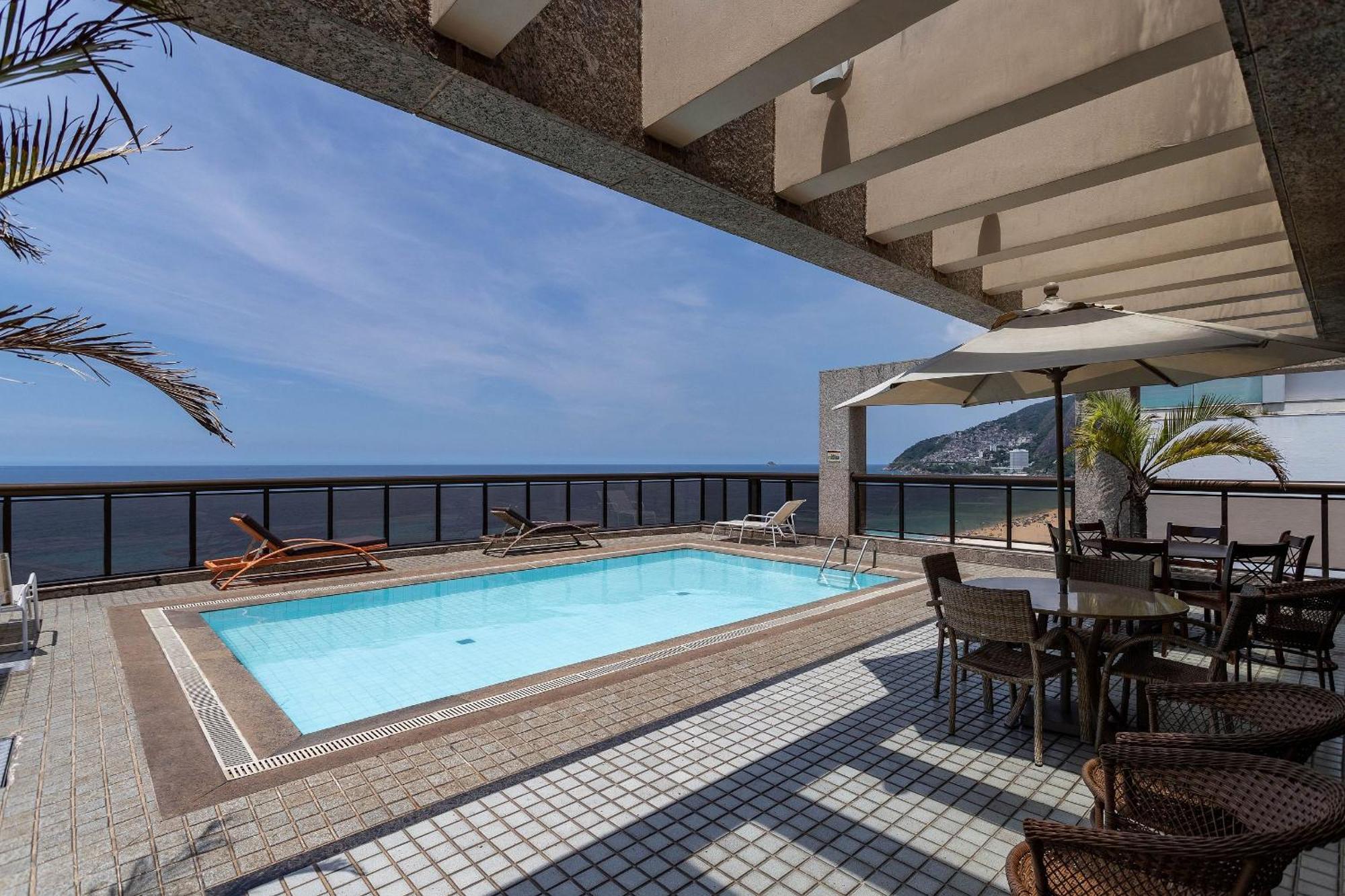 Apartamento Moderno em Prédio à Beira-mar na Praia de Ipanema Rio de Janeiro Exterior foto